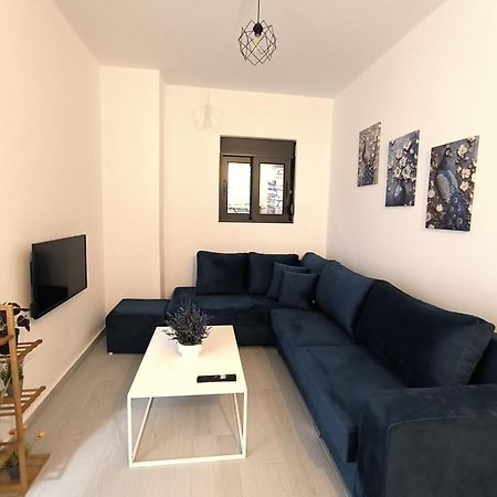 Duka Apartments Sarandë Esterno foto
