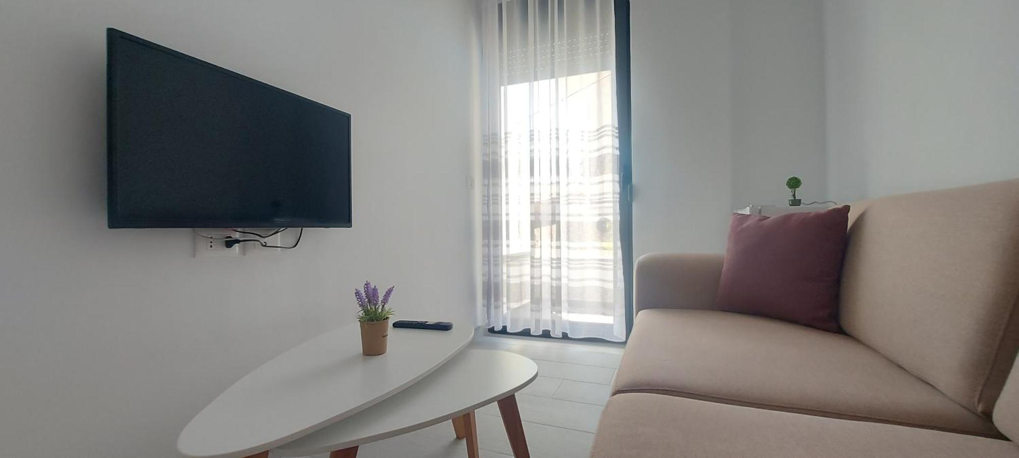 Duka Apartments Sarandë Esterno foto