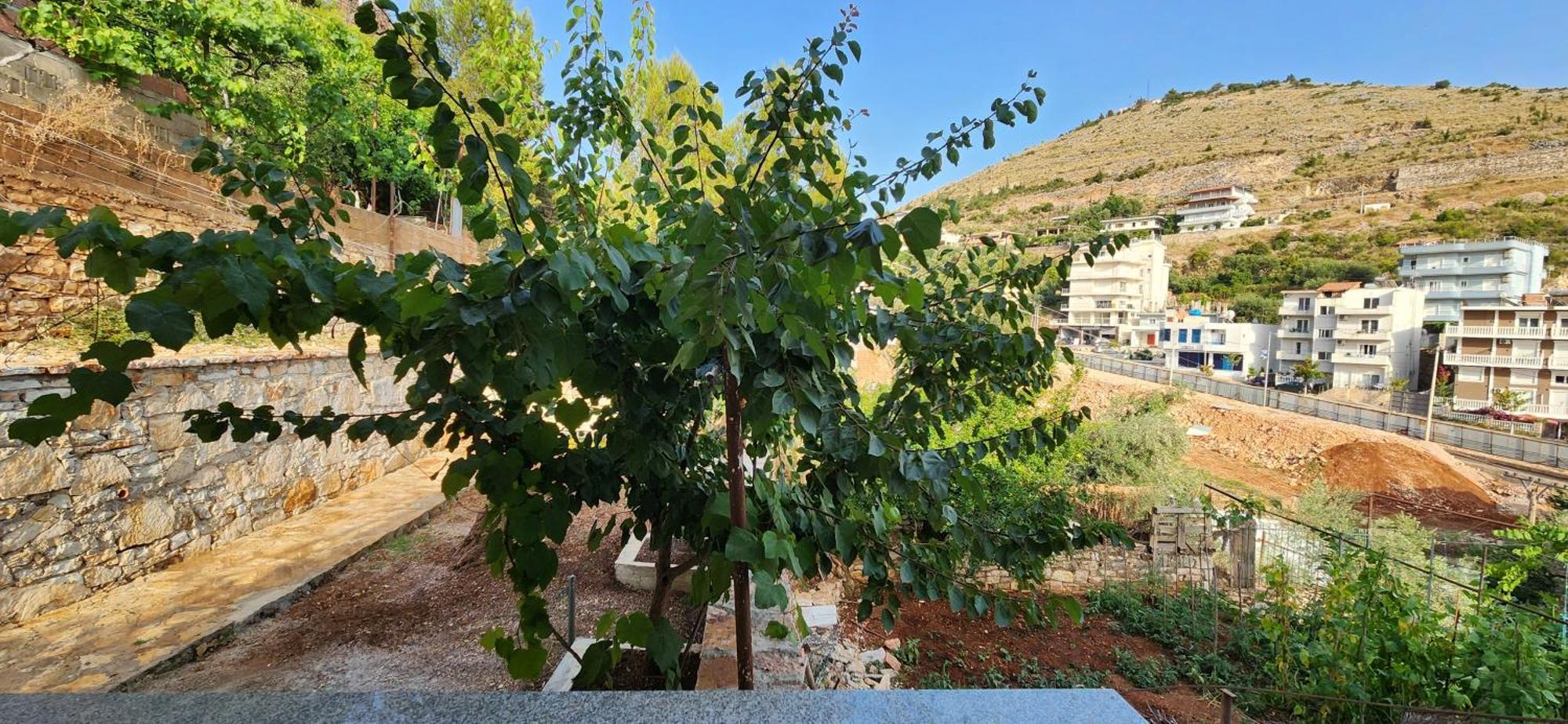 Duka Apartments Sarandë Esterno foto